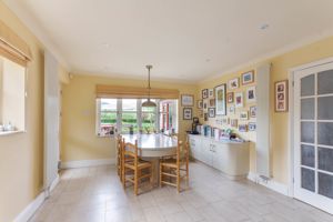 Photo 27- click for photo gallery